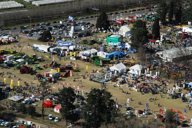 http://www.cra.org.ar/files/image/3/3658/57cdac77875d2.jpg